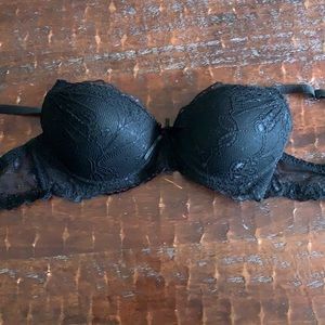 black lace push-up bra